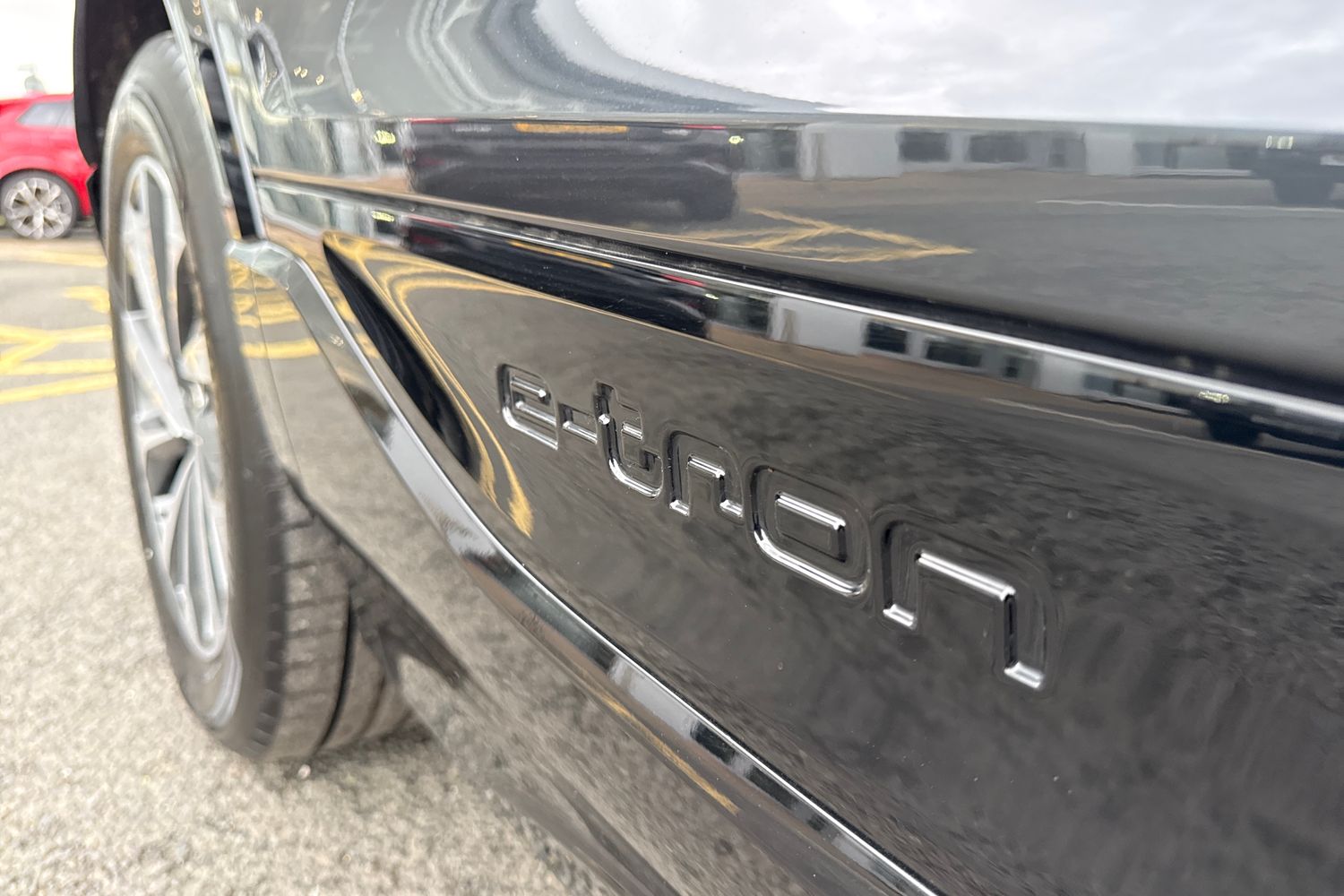 Used Audi Q6 e-tron 2024 for sale - 77287158: Photo 29