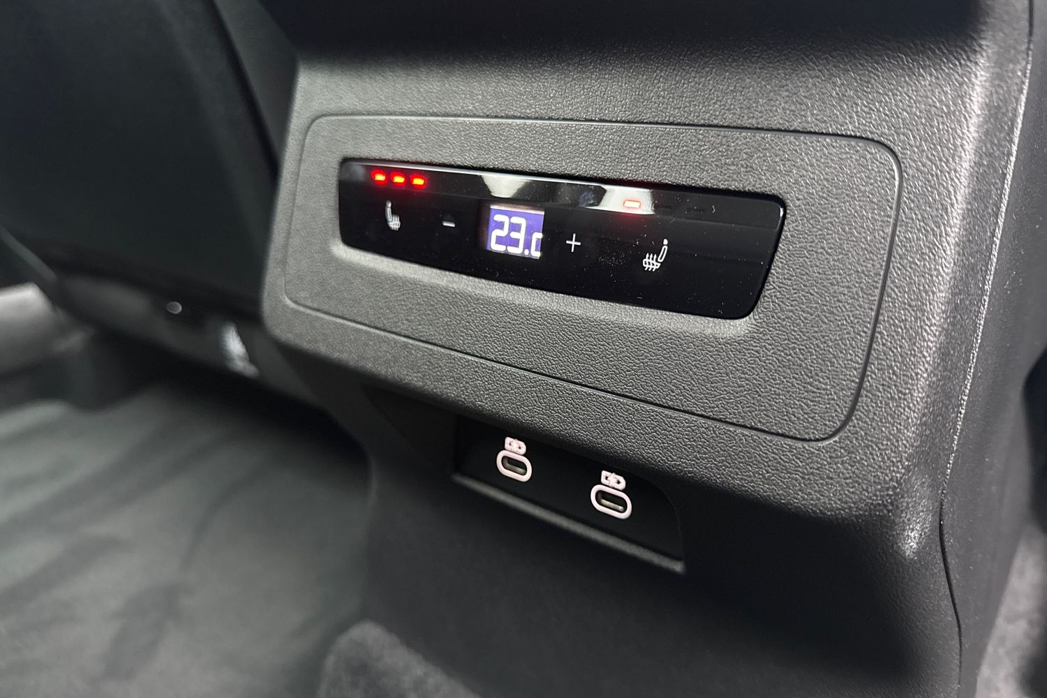 Used Audi Q6 e-tron 2024 for sale - 77287158: Photo 39