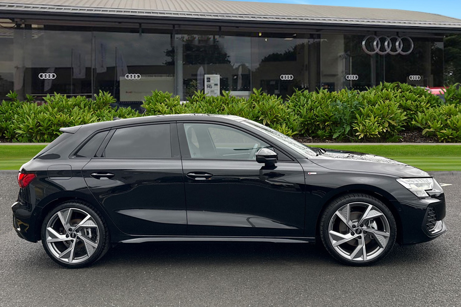 Used Audi A3 2025 for sale - 77368362: Photo 3