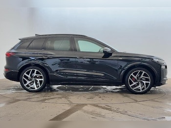 Used Audi Q6 e-tron 2025 for sale - 76438860: Photo