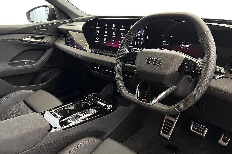 Used Audi Q6 e-tron 2025 for sale - 76438860: Photo 6