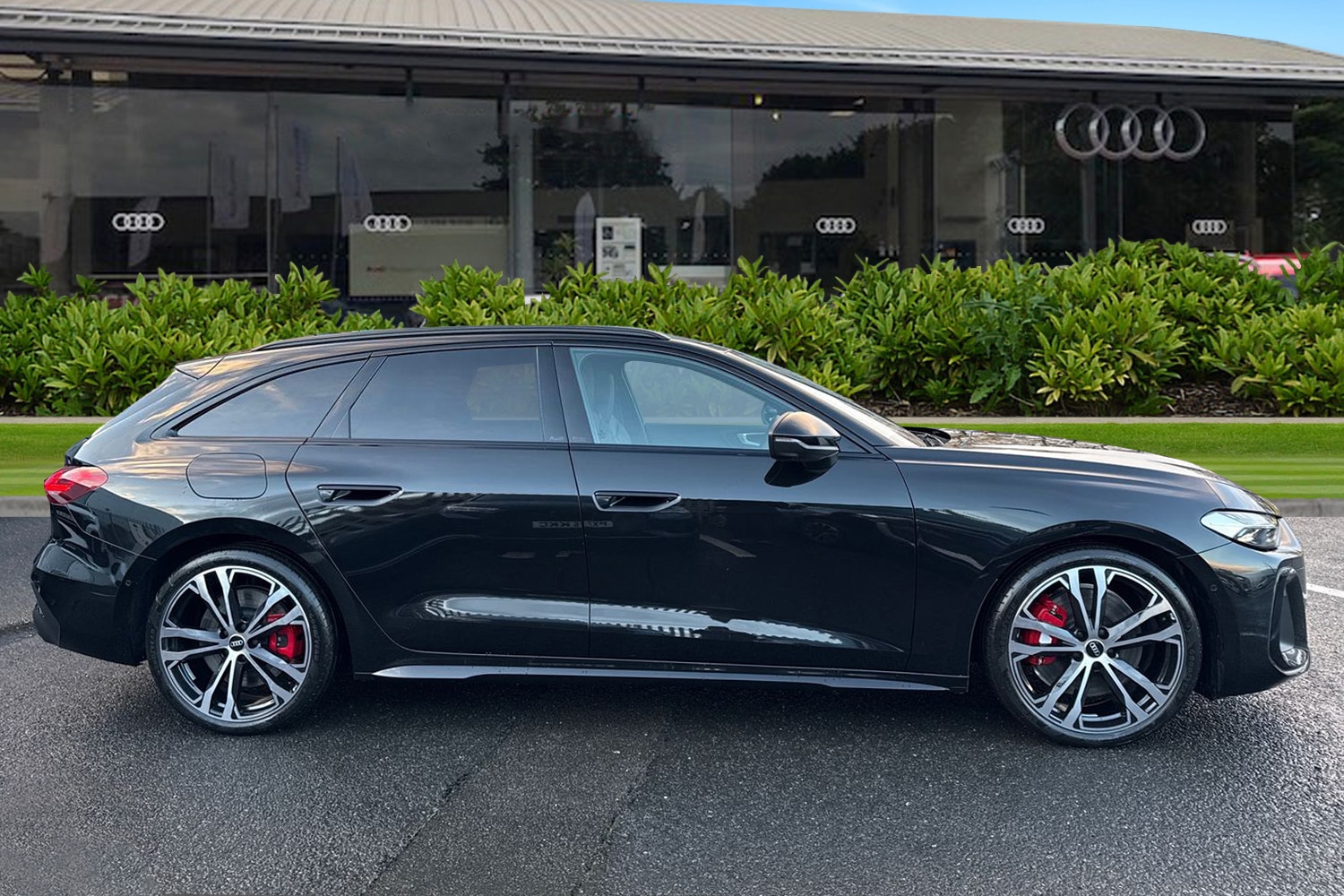 Used Audi S5 Avant 2025 for sale - 77368454: Photo 3