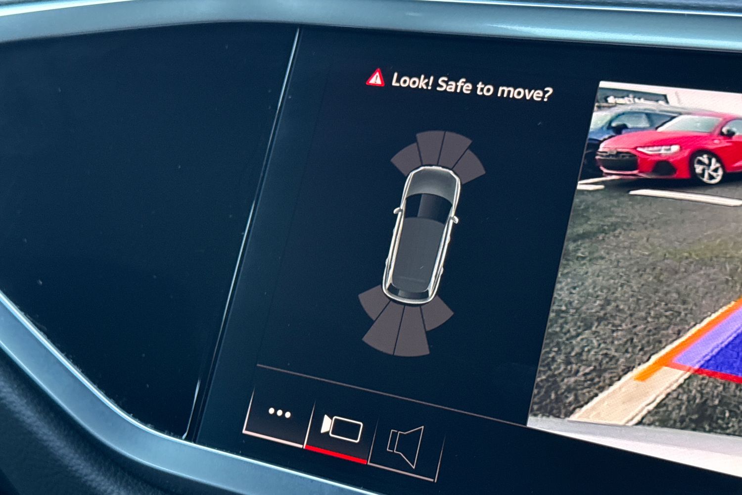 Used Audi Q3 2023 for sale - 77152619: Photo 55