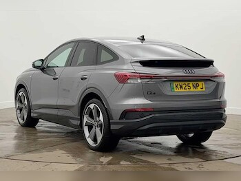 Used Audi Q4 e-tron 2025 for sale - 77187542: Photo