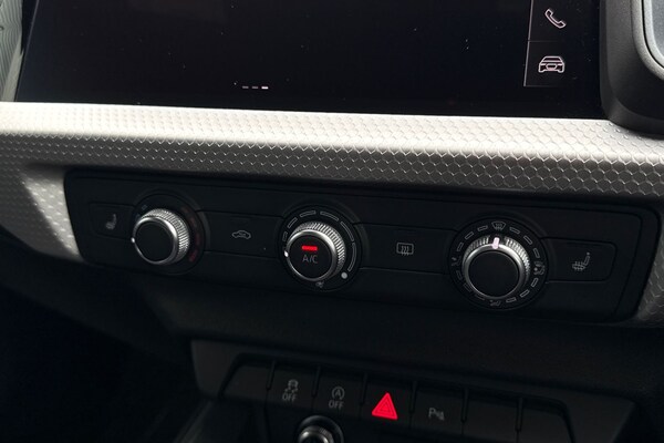 Used Audi A1 2024 for sale - 76126171: Photo 22
