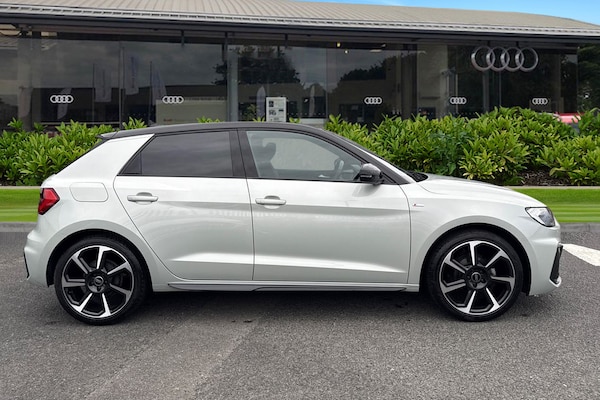Used Audi A1 2024 for sale - 76126171: Photo 3