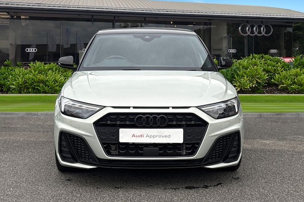 Used Audi A1 2024 for sale - 76126171: Photo 6