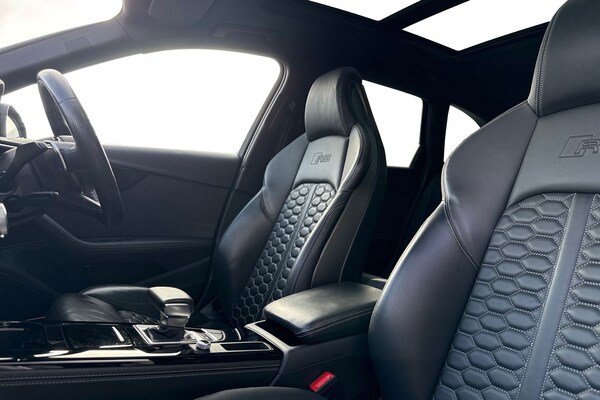 Used Audi RS4 Avant 2020 for sale - 76250646: Photo 15