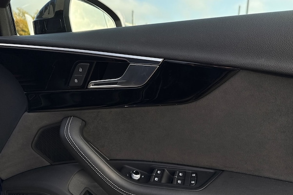 Used Audi RS4 Avant 2020 for sale - 76250646: Photo 20
