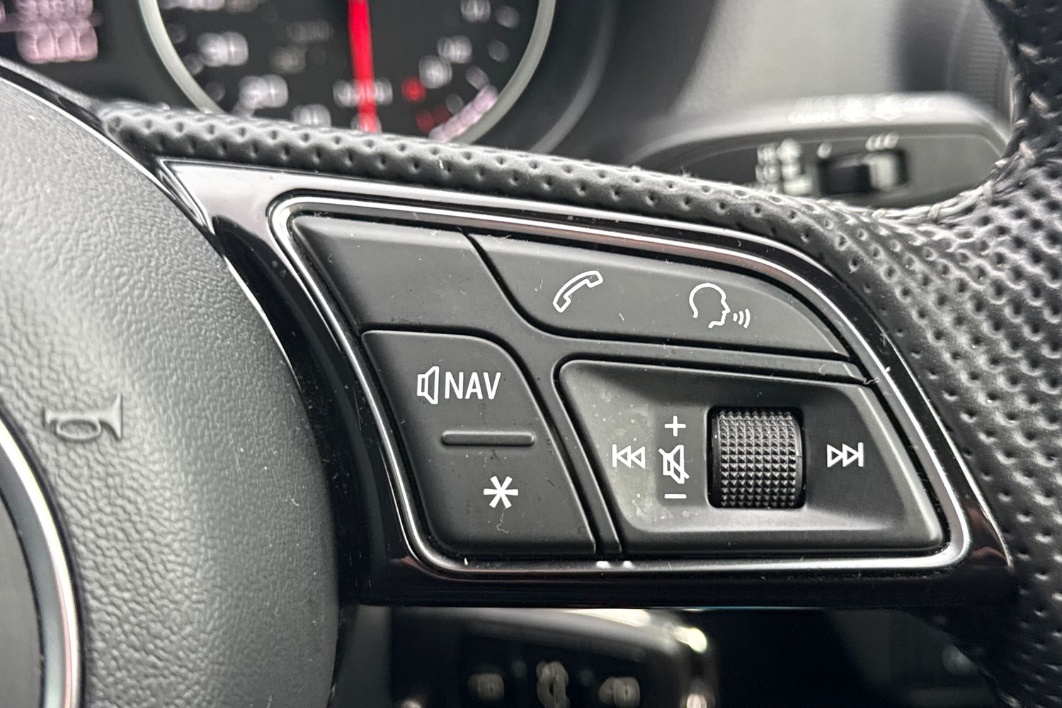 Used Audi Q2 2020 for sale - 77540924: Photo 38