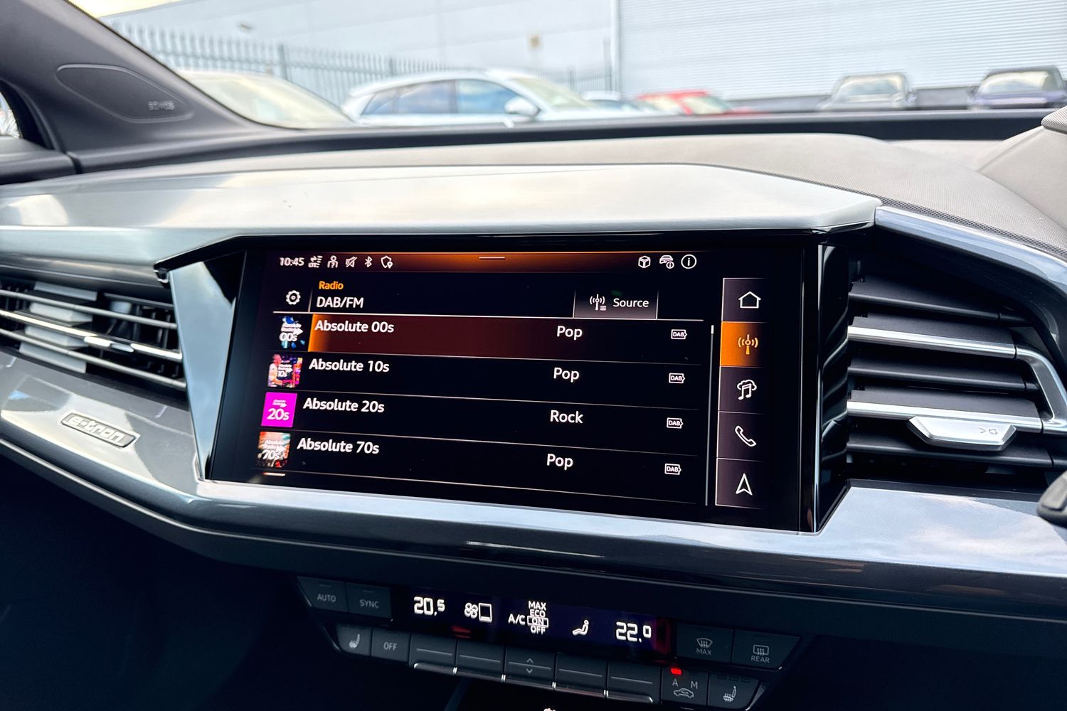 Used Audi Q4 e-tron 2025 for sale - 76968042: Photo 40