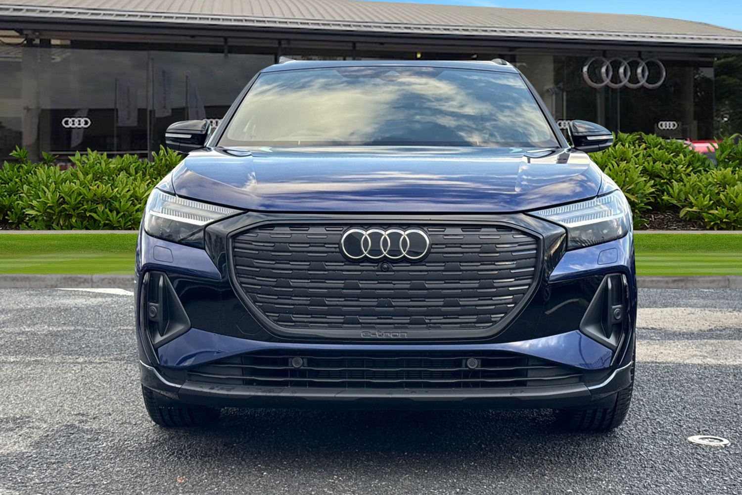 Used Audi Q4 e-tron 2025 for sale - 76968042: Photo 5