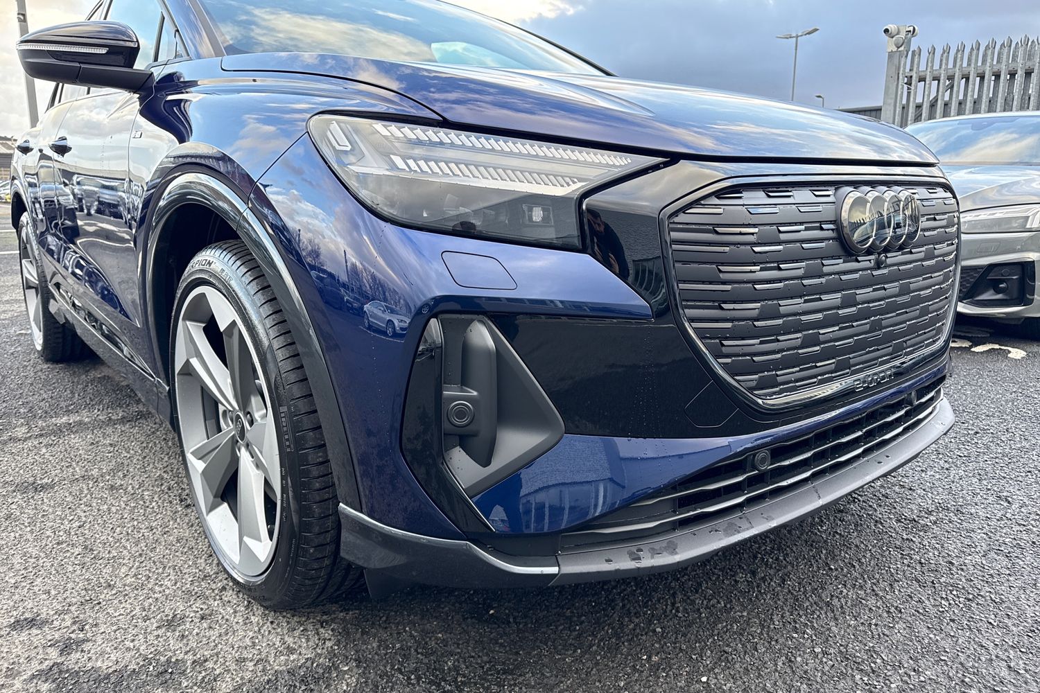 Used Audi Q4 e-tron 2025 for sale - 76968042: Photo 8