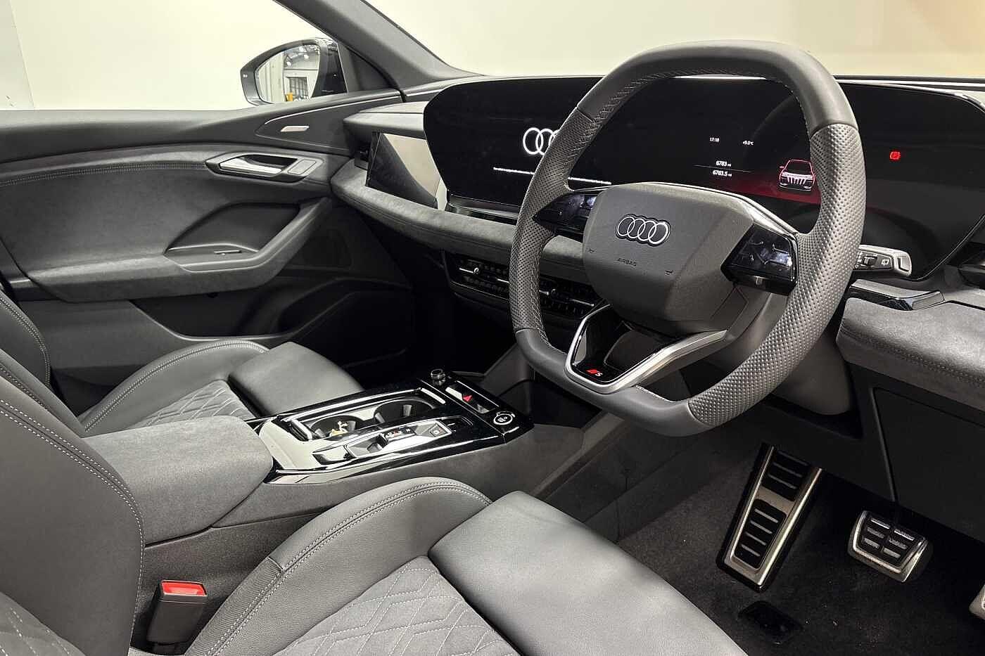 Used Audi Q6 e-tron 2025 for sale - 76469284: Photo 6