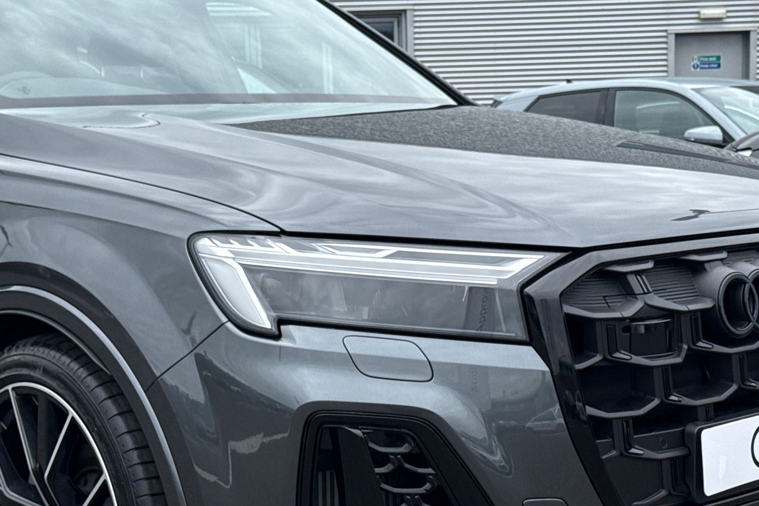 Used Audi Q7 2025 for sale - 76093393: Photo 8