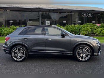 Used Audi Q3 2024 for sale - 77361881: Photo