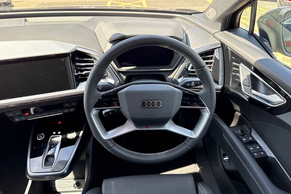 Used Audi Q4 e-tron 2025 for sale - 74559738: Photo 17