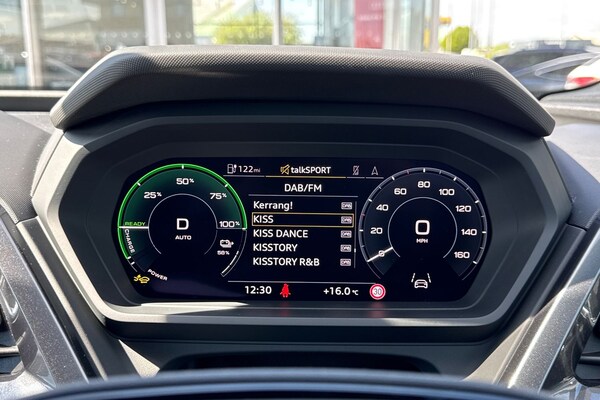 Used Audi Q4 e-tron 2025 for sale - 74559738: Photo 33