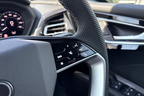 Used Audi Q4 e-tron 2025 for sale - 74559738: Photo 36