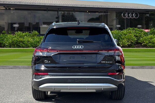 Used Audi Q4 e-tron 2025 for sale - 74559738: Photo 4