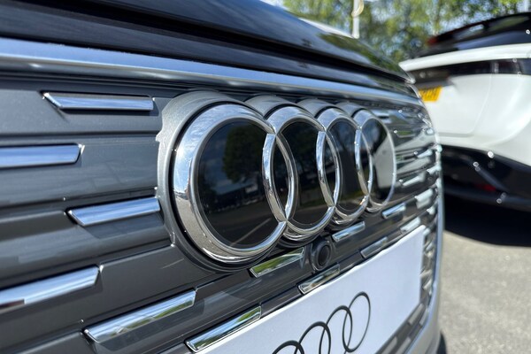 Used Audi Q4 e-tron 2025 for sale - 74559738: Photo 60