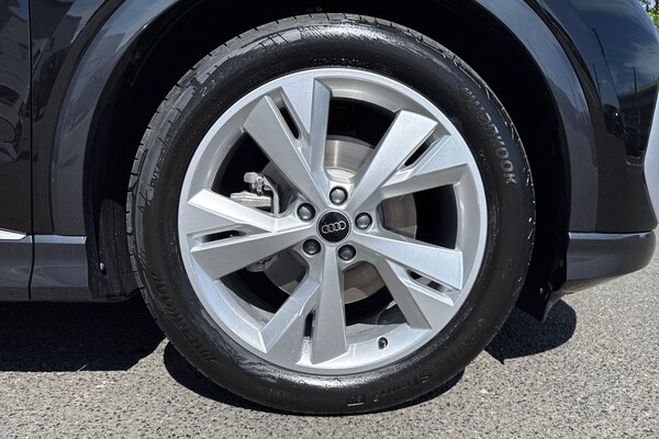 Used Audi Q4 e-tron 2025 for sale - 74559738: Photo 9