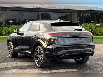 Used Audi Q3 2025 for sale - 76968086: Photo