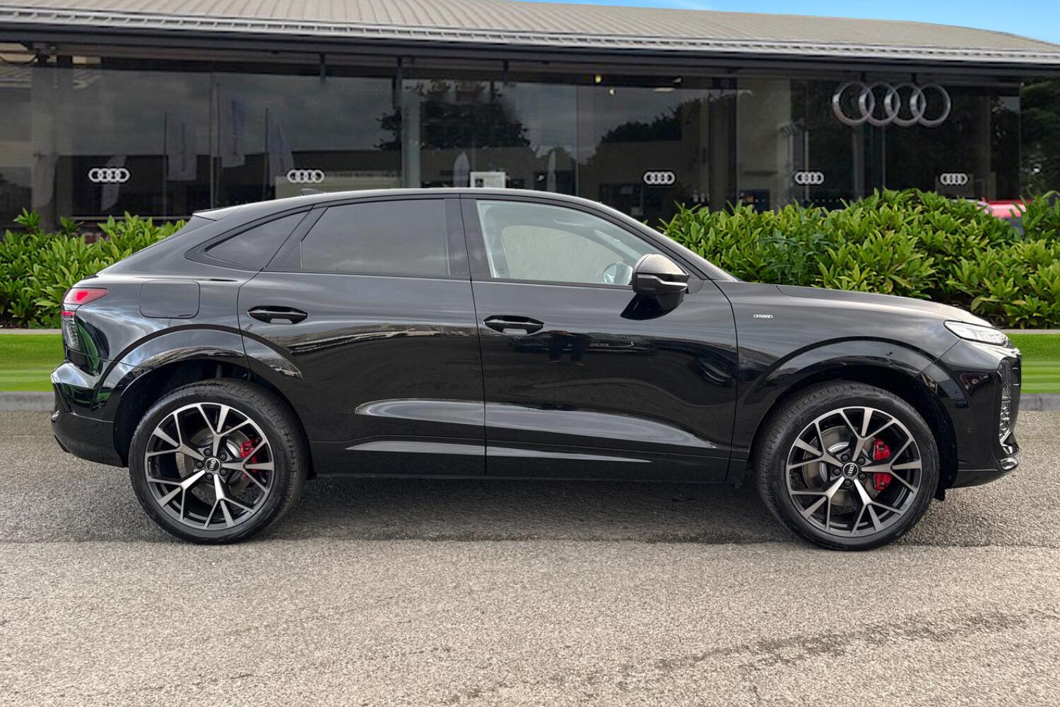 Used Audi Q3 2025 for sale - 76968086: Photo 3