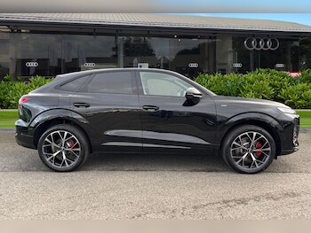 Used Audi Q3 2025 for sale - 76968086: Photo