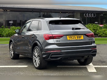 Used Audi Q3 2025 for sale - 77334260: Photo