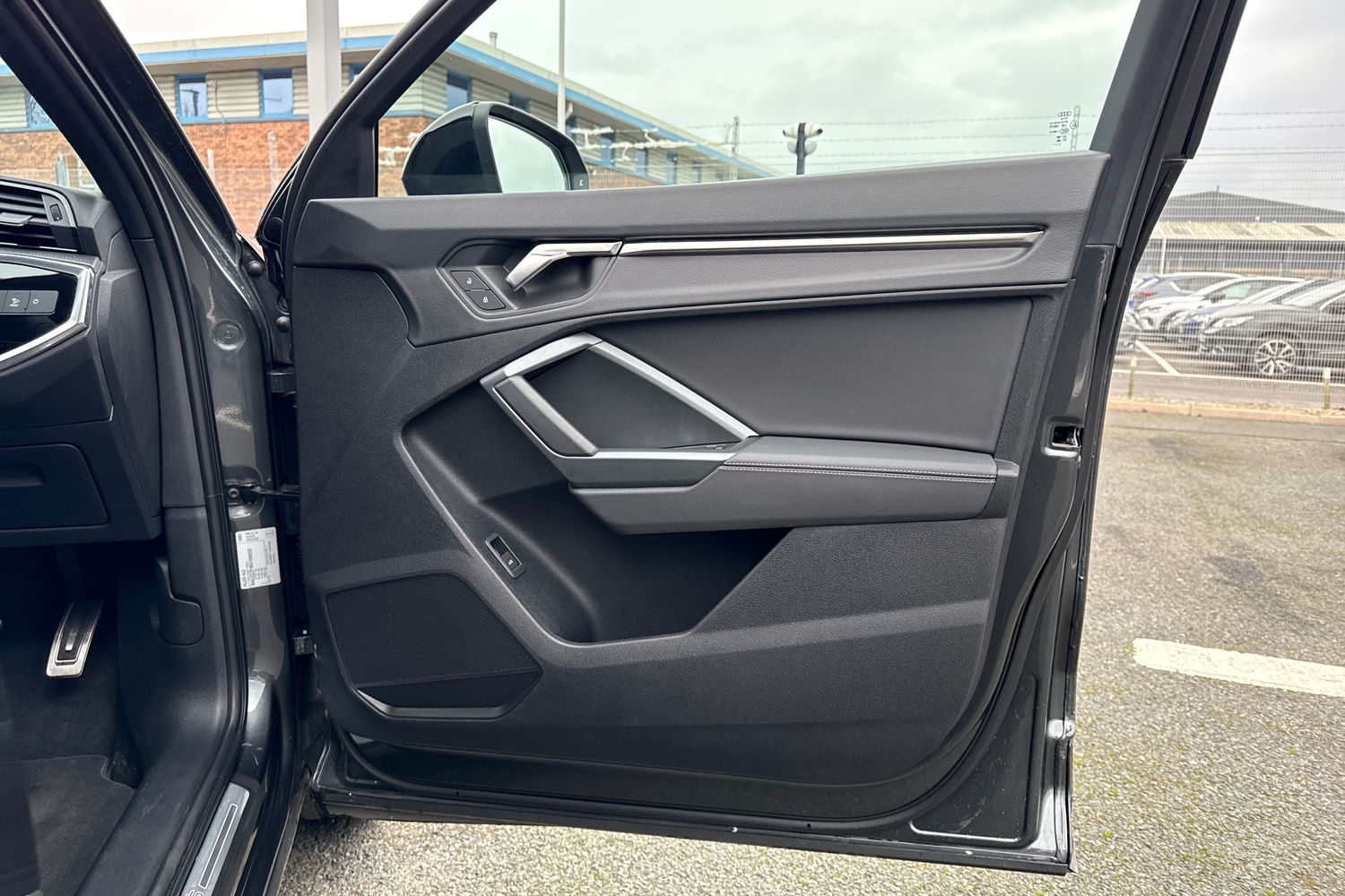 Used Audi Q3 2025 for sale - 77334260: Photo 47