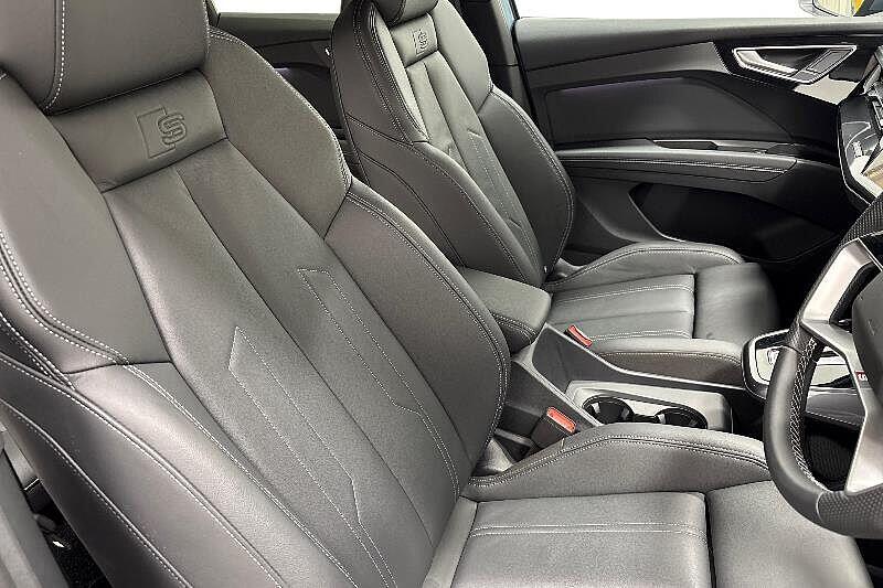Used Audi Q4 e-tron 2024 for sale - 76617127: Photo 11
