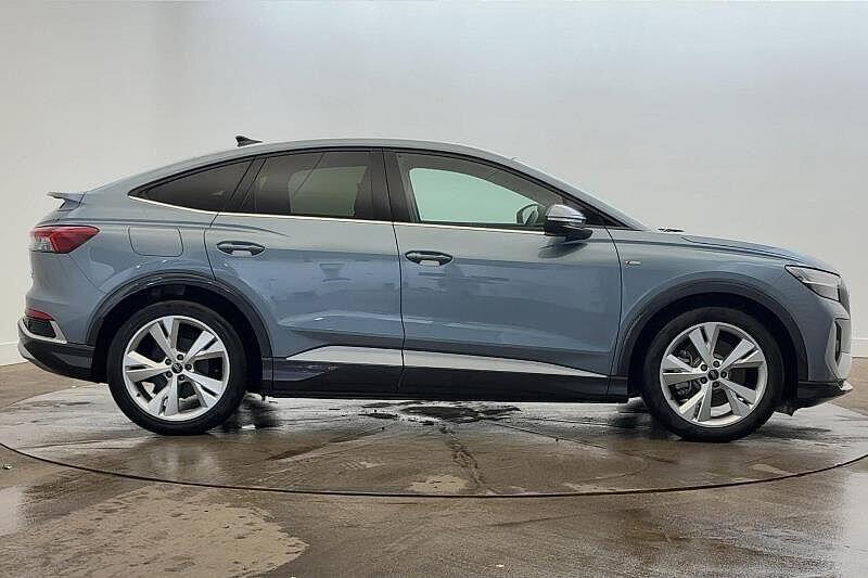 Used Audi Q4 e-tron 2024 for sale - 76617127: Photo 3