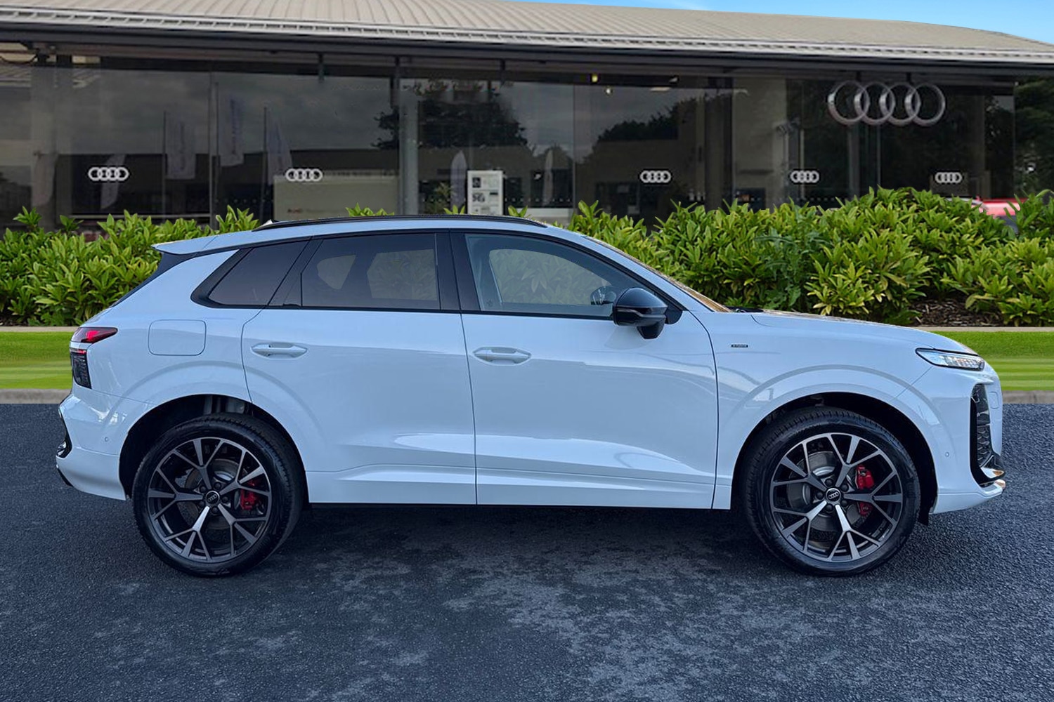 Used Audi Q3 2026 for sale - 77270516: Photo 3