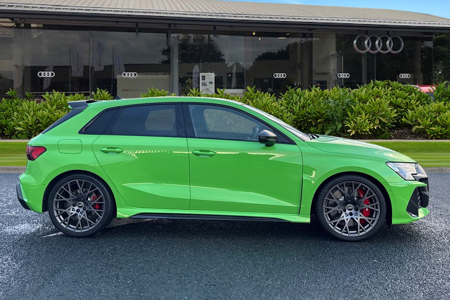 Used Audi RS3 2025 for sale - 77368353: Photo 3