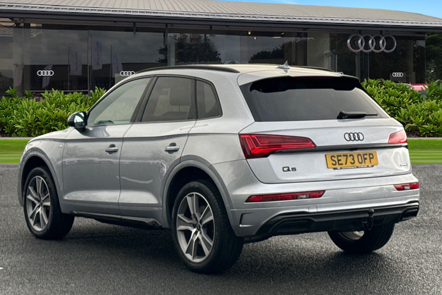 Used Audi Q5 2023 for sale - 76495133: Photo 2