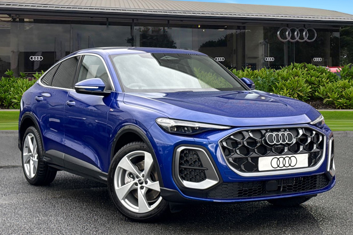 Used Audi Q5 2025 for sale - 76558259: Photo 1