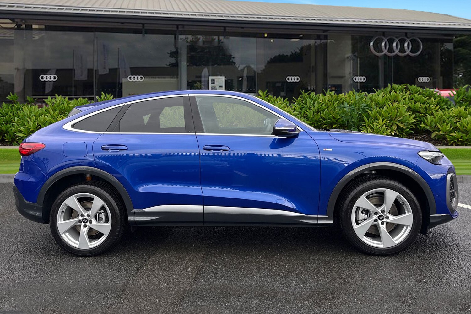 Used Audi Q5 2025 for sale - 76558259: Photo 3