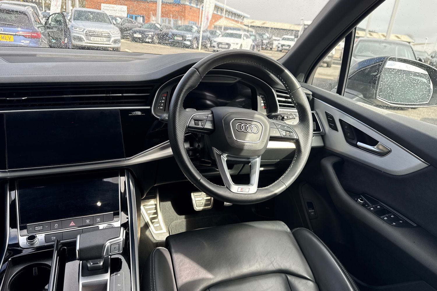 Used Audi Q7 2023 for sale - 78077398: Photo 18