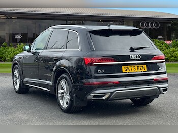 Used Audi Q7 2023 for sale - 78077398: Photo