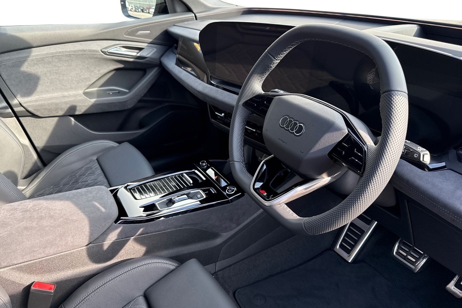 Used Audi Q6 e-tron 2025 for sale - 76649183: Photo 13