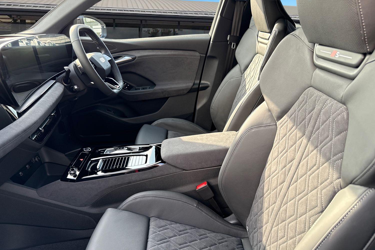 Used Audi Q6 e-tron 2025 for sale - 76649183: Photo 15