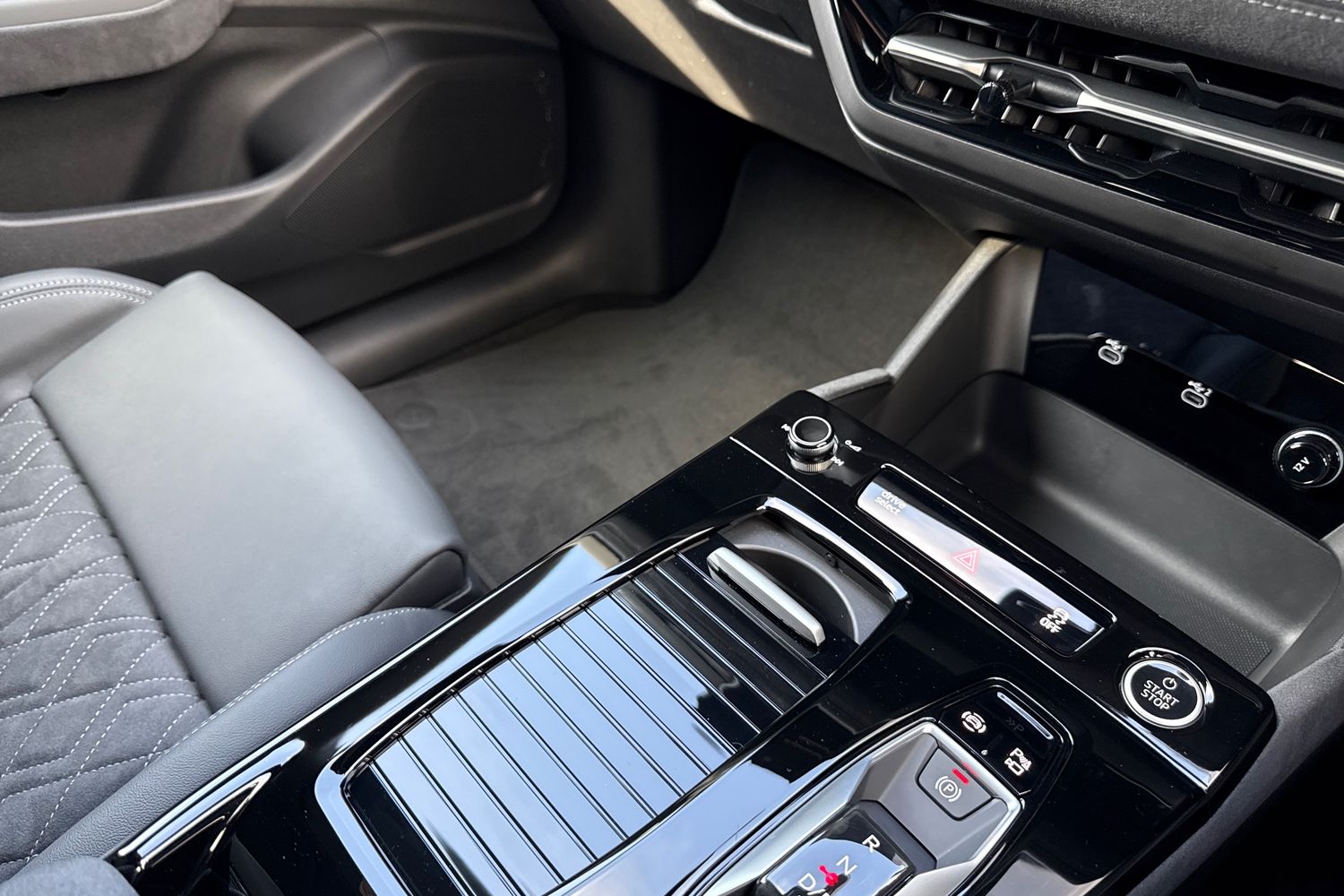 Used Audi Q6 e-tron 2025 for sale - 76649183: Photo 19