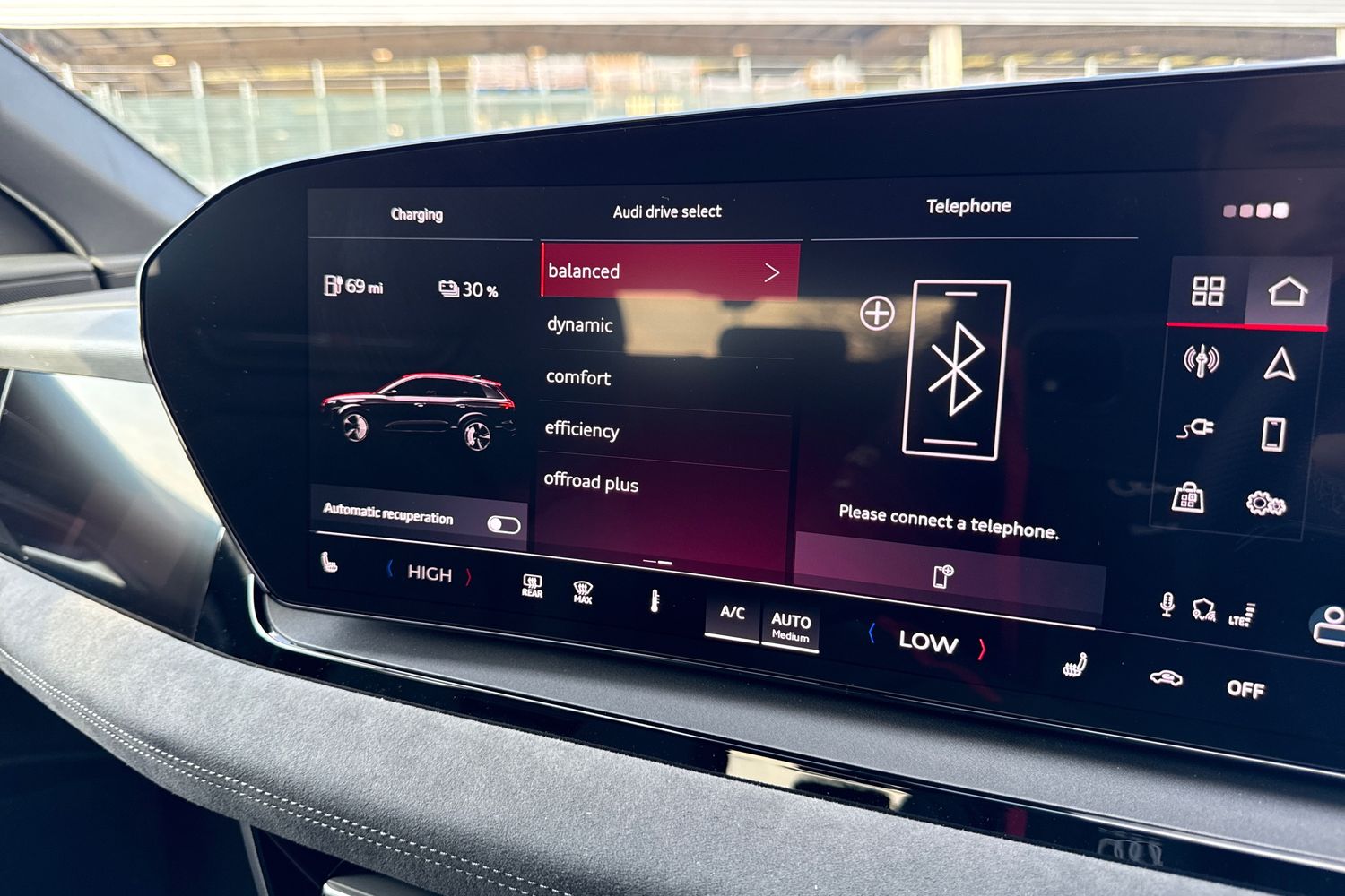 Used Audi Q6 e-tron 2025 for sale - 76649183: Photo 31