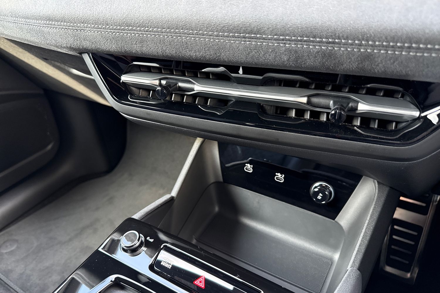 Used Audi Q6 e-tron 2025 for sale - 76649183: Photo 48