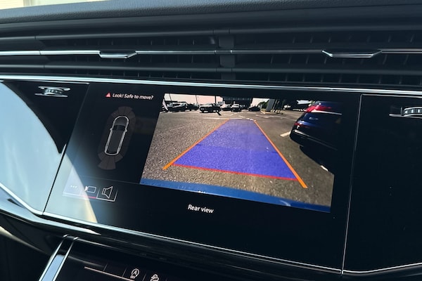 Used Audi Q8 2025 for sale - 74780720: Photo 32