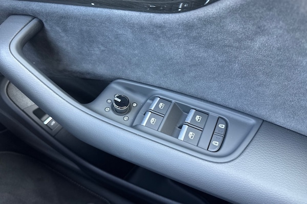 Used Audi Q8 2025 for sale - 74780720: Photo 34