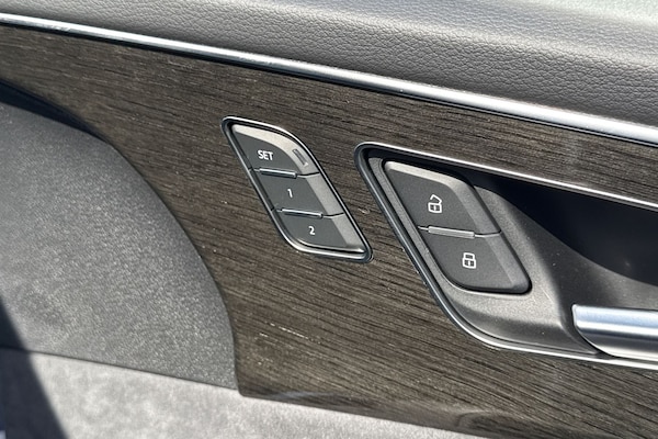 Used Audi Q8 2025 for sale - 74780720: Photo 41