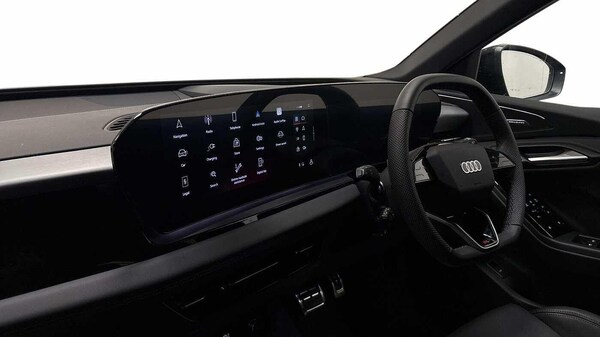 Used Audi Q6 e-tron 2025 for sale - 76274575: Photo 8