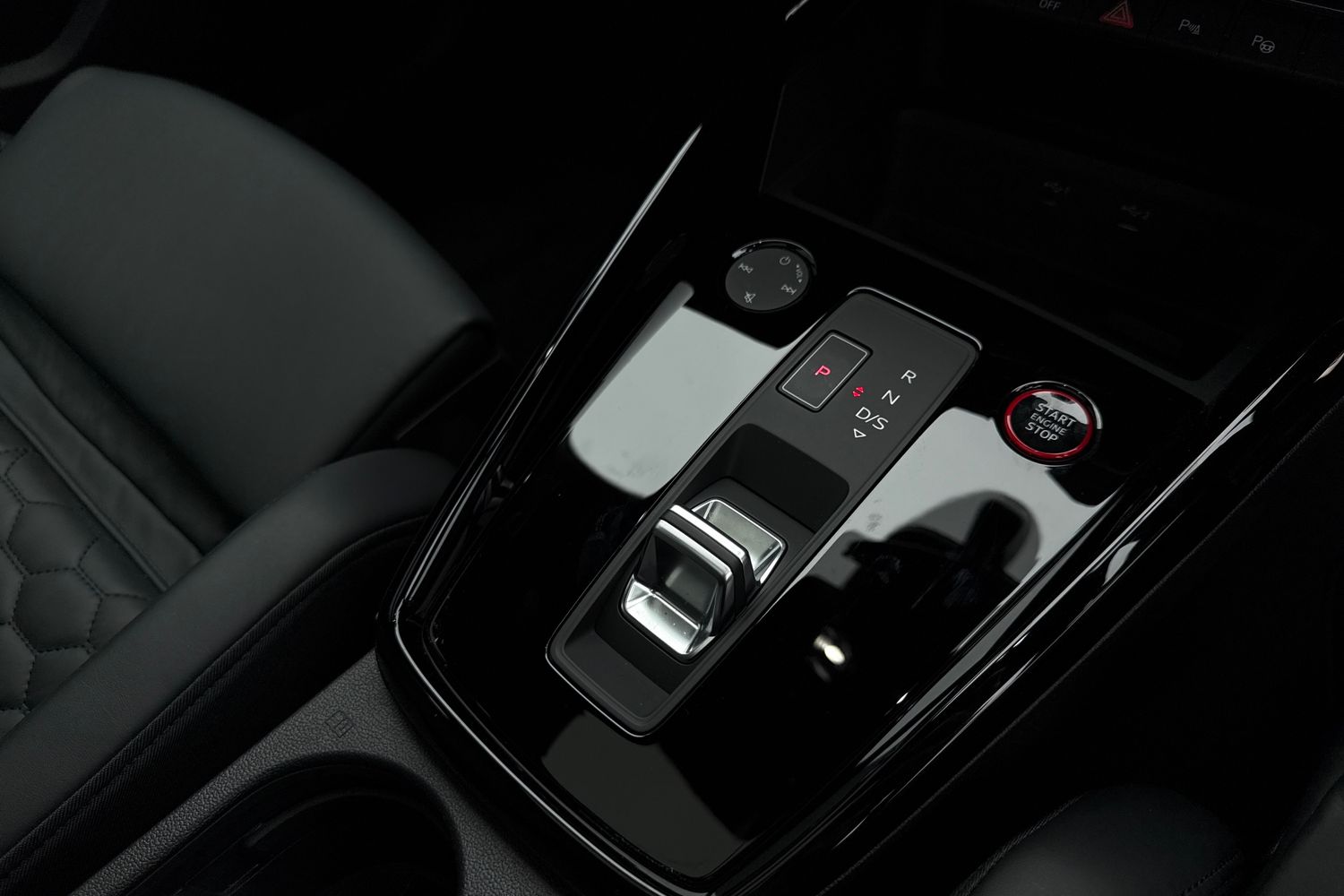 Used Audi RS3 2024 for sale - 76732469: Photo 23